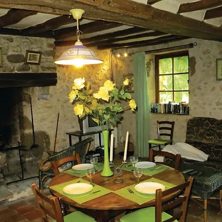 In With Wifi بيت للعطل